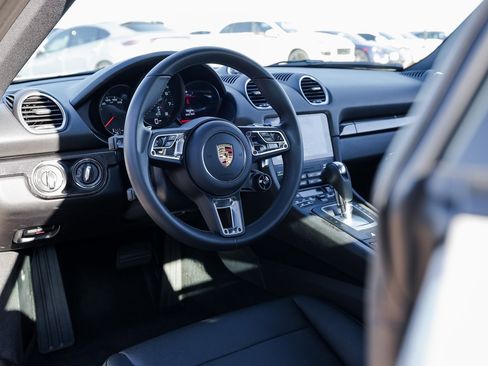 New 2025 Porsche 718 Cayman image 25