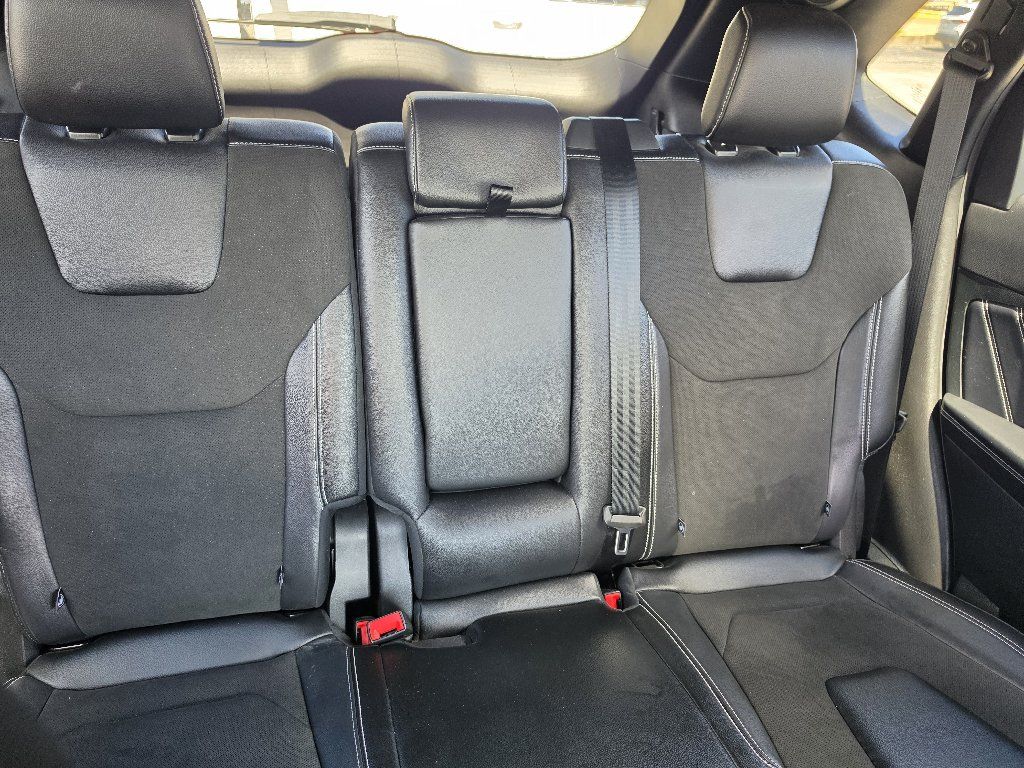 Used 2023 Ford Edge ST AWD/4WD image 14