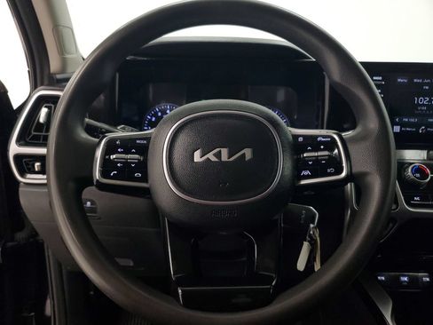 Used 2022 Kia Sorento LX FWD image 16