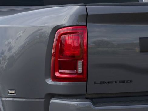 New 2026 RAM 3500 Limited AWD/4WD image 9