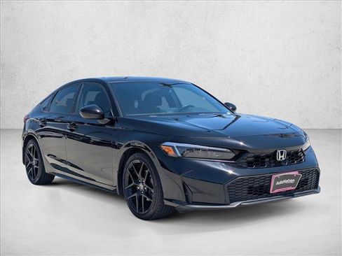 Used 2025 Honda Civic Sport image 3
