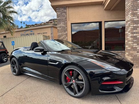 Used 2018 Jaguar F-TYPE R image 1