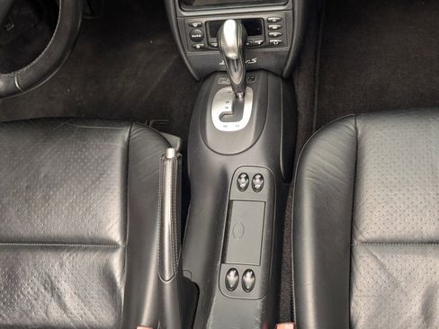 Used 2002 Porsche Boxster S image 11