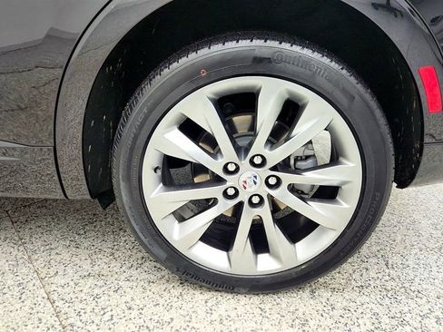 Used 2022 Buick Envision Avenir w/ Technology Package II image 9