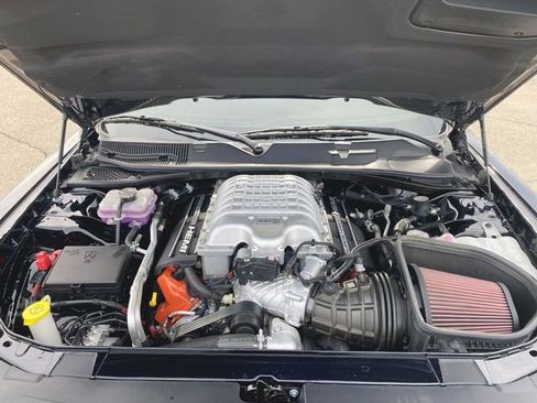 Used 2023 Dodge Challenger SRT Hellcat RWD image 30