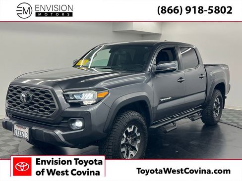 Used 2022 Toyota Tacoma TRD Off-Road w/ Technology Package image 1