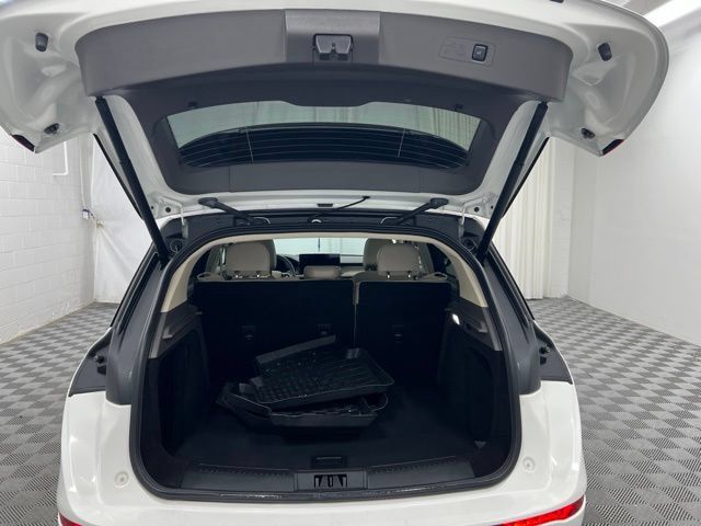 Certified 2023 Lincoln Corsair AWD w/ Equipment Group 101A image 8