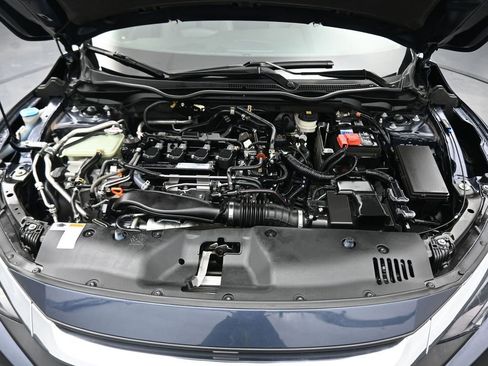 Used 2018 Honda Civic Touring image 52