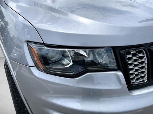 Used 2021 Jeep Grand Cherokee Laredo X AWD/4WD image 28