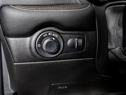 Used 2025 Dodge Durango SRT Hellcat image 44