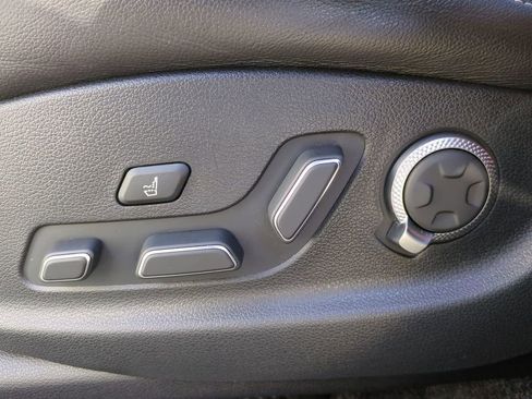 Used 2022 Genesis GV80 3.5T w/ Advanced Package 06 image 20