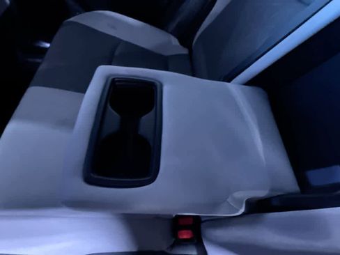 Used 2024 Toyota RAV4 XLE image 37