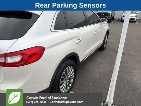 Used 2016 Lincoln MKX Select w/ Select Plus Package image 9