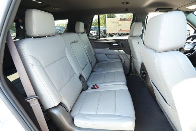 Used 2025 Chevrolet Tahoe LT AWD/4WD image 29