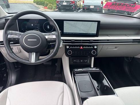 Certified 2025 Hyundai Tucson SEL AWD/4WD image 23