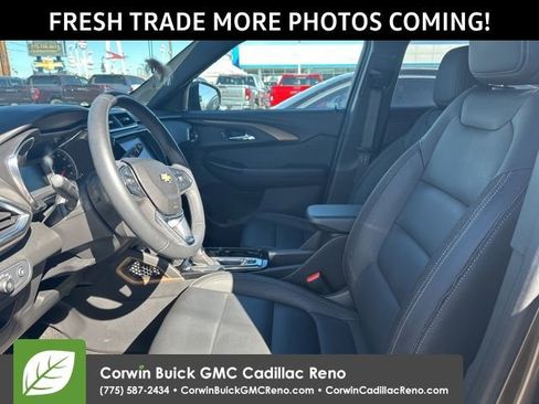Used 2022 Chevrolet TrailBlazer ACTIV w/ Technology Package image 11