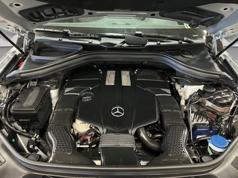 Used 2017 Mercedes-Benz GLS 450 4MATIC w/ Premium Package image 26
