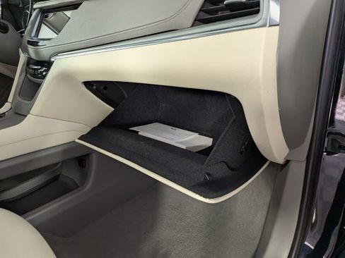 Certified 2023 Cadillac XT5 Premium Luxury AWD/4WD image 32