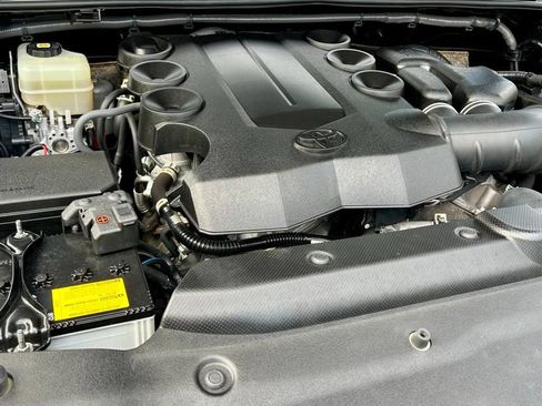 Certified 2022 Toyota 4Runner Limited AWD/4WD image 26