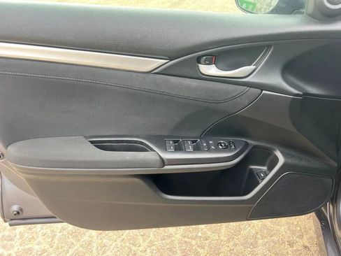 Used 2018 Honda Civic EX image 20