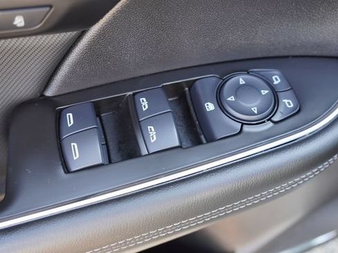 Used 2024 Buick Envision Preferred AWD/4WD image 22