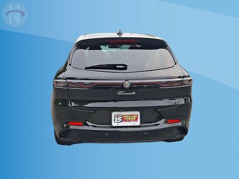 Used 2025 Alfa Romeo Tonale AWD/4WD image 7
