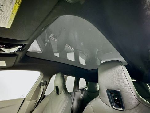 Used 2023 BMW iX xDrive50 w/ Sport Package image 29