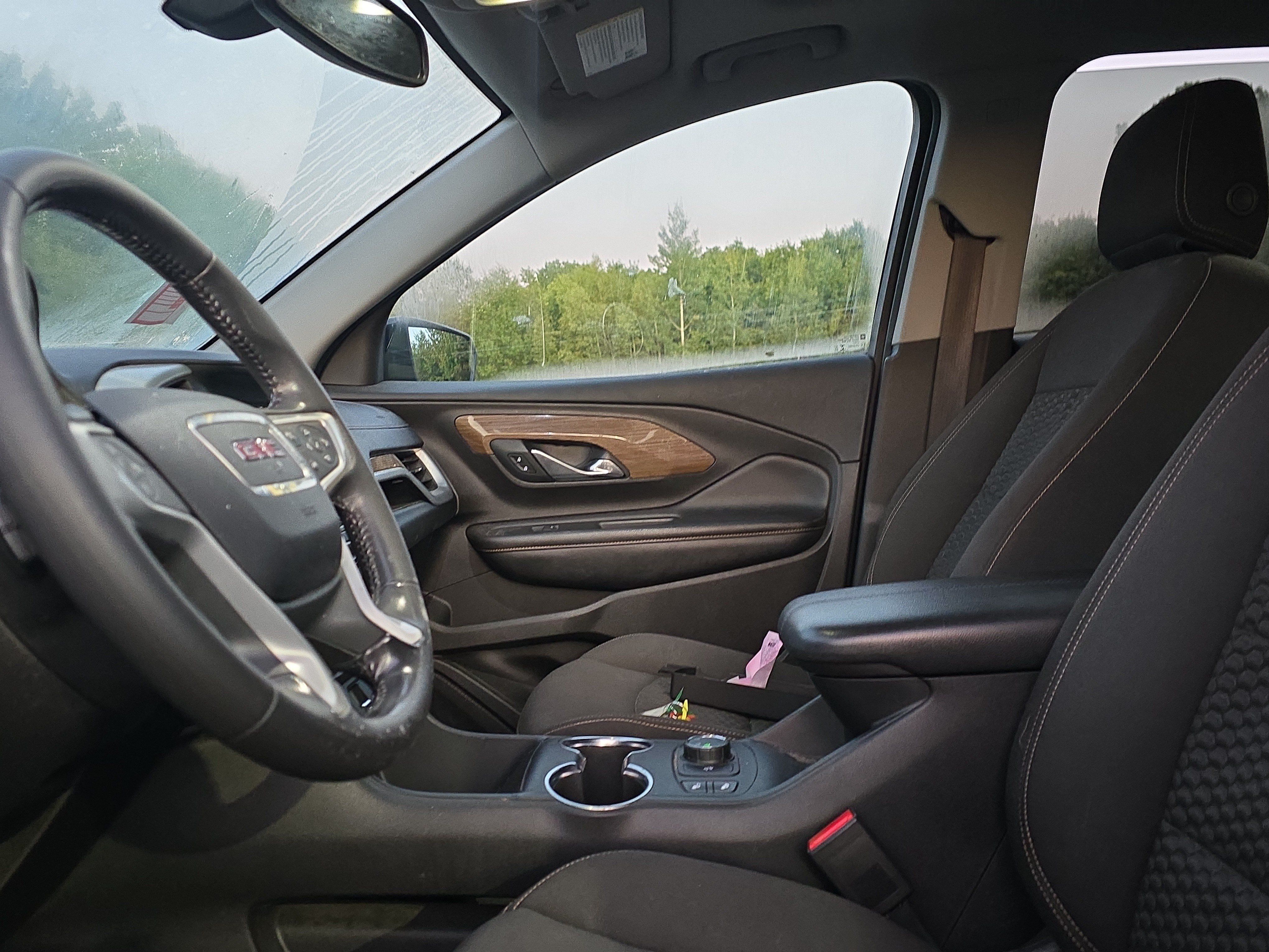 Used 2019 GMC Terrain SLE w/ Driver Convenience Package AWD/4WD image 13