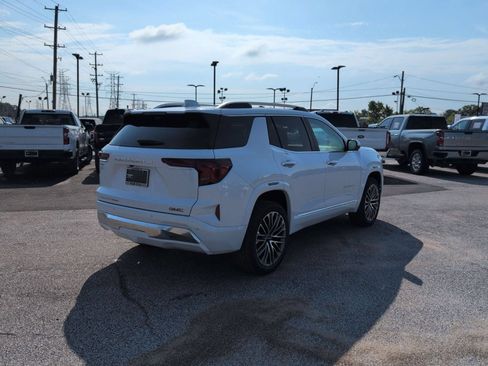 New 2026 GMC Terrain Denali AWD/4WD image 6