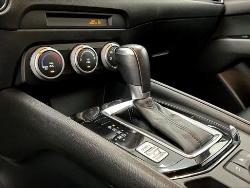 Used 2019 MAZDA CX-5 Sport FWD image 34