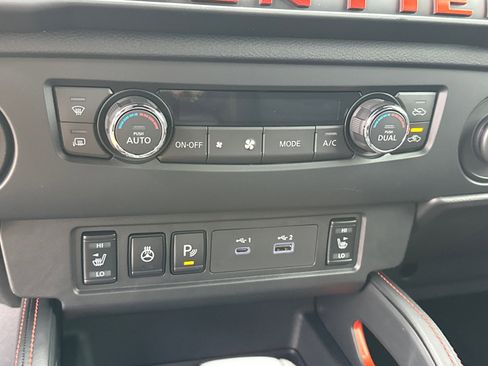 New 2026 Nissan Frontier Pro-X w/ Pro-X Convenience Package image 30