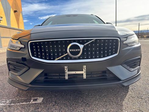 Used 2020 Volvo V60 T5 Cross Country w/ Protection Package Premier AWD/4WD image 7