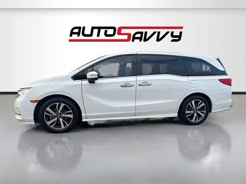Used 2024 Honda Odyssey Elite image 4