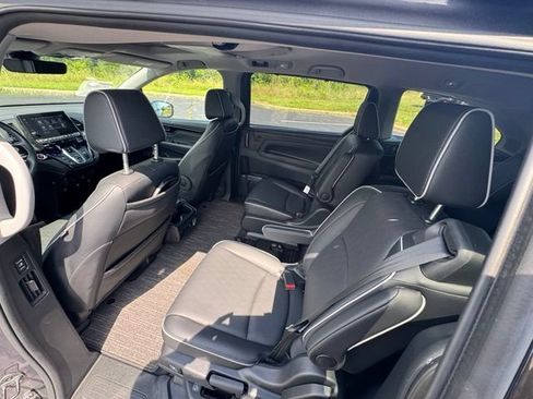 Used 2024 Honda Odyssey Elite image 20