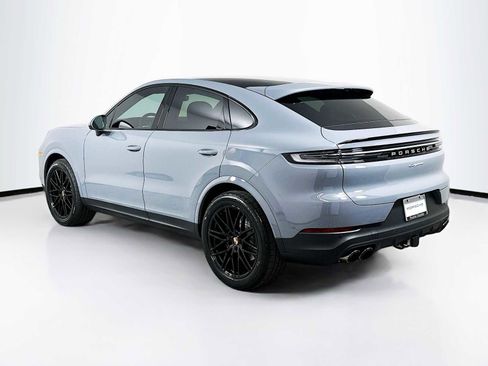 New 2026 Porsche Cayenne Coupe AWD/4WD image 3