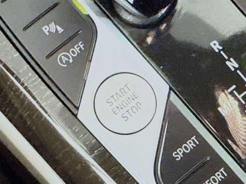 Used 2022 BMW 330i 330i image 21