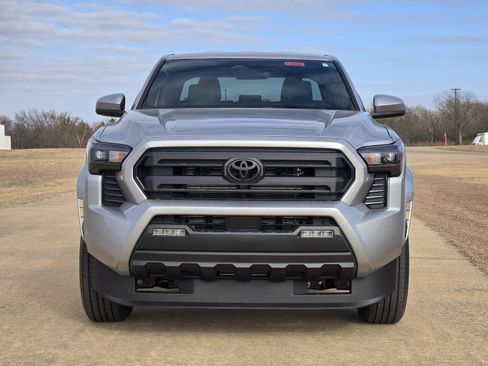 New 2026 Toyota Tacoma SR5 image 6