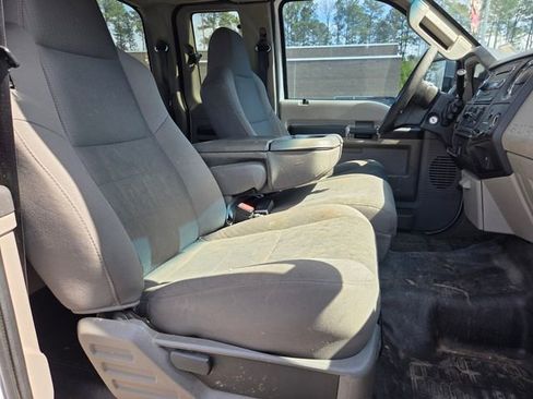 Used 2009 Ford F350 4x4 SuperCab DRW Super Duty image 9