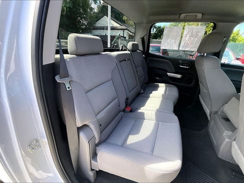 Used 2018 Chevrolet Silverado 1500 LT w/ LT Eassist Package AWD/4WD image 20