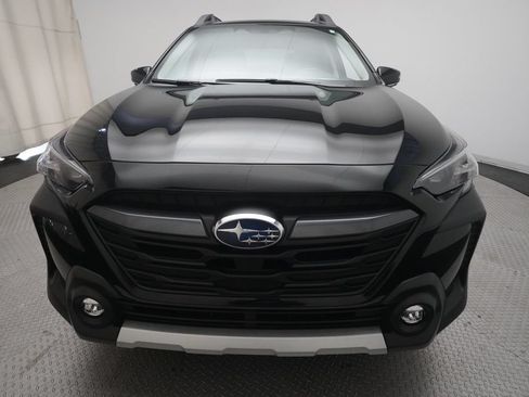 Used 2025 Subaru Outback Limited AWD/4WD image 22