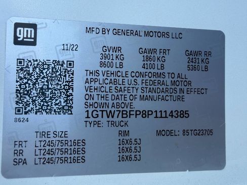 Used 2023 GMC Savana 2500 Extended w/ Driver Convenience Package RWD image 42