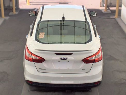 Used 2014 Ford Focus SE FWD image 5