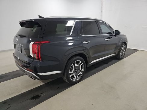 Used 2025 Hyundai Palisade Limited FWD image 2