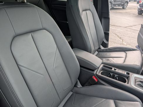 Used 2025 Audi Q3 2.0T Premium AWD/4WD image 20