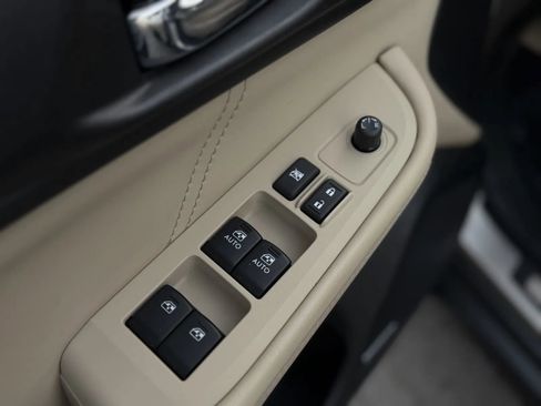 Used 2019 Subaru Outback 2.5i Limited AWD/4WD image 14