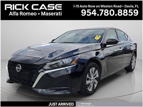Used 2025 Nissan Altima 2.5 S FWD image 1