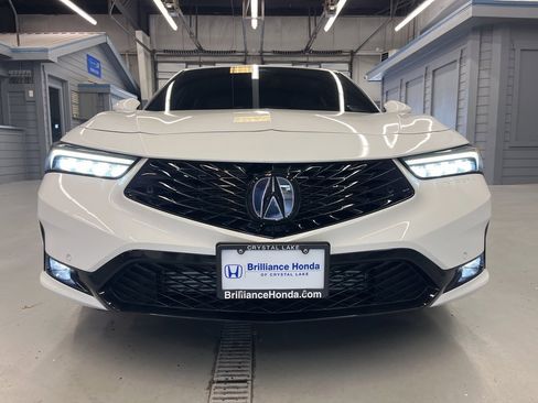 Used 2023 Acura Integra A-Spec image 2