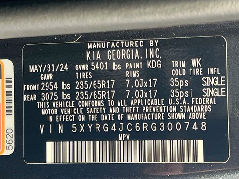 Certified 2024 Kia Sorento LX image 32