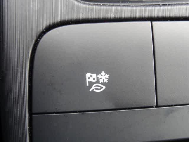 Used 2024 Ford Escape Active AWD/4WD image 29