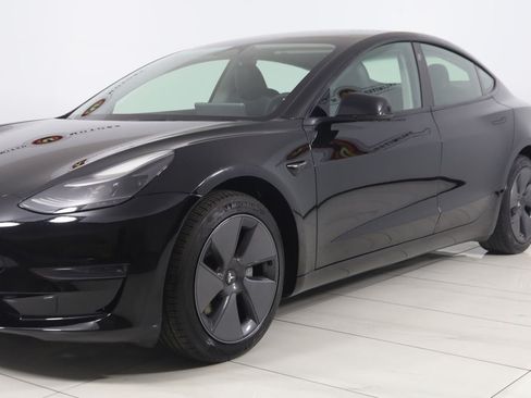Used 2023 Tesla Model 3 Standard Range RWD image 48